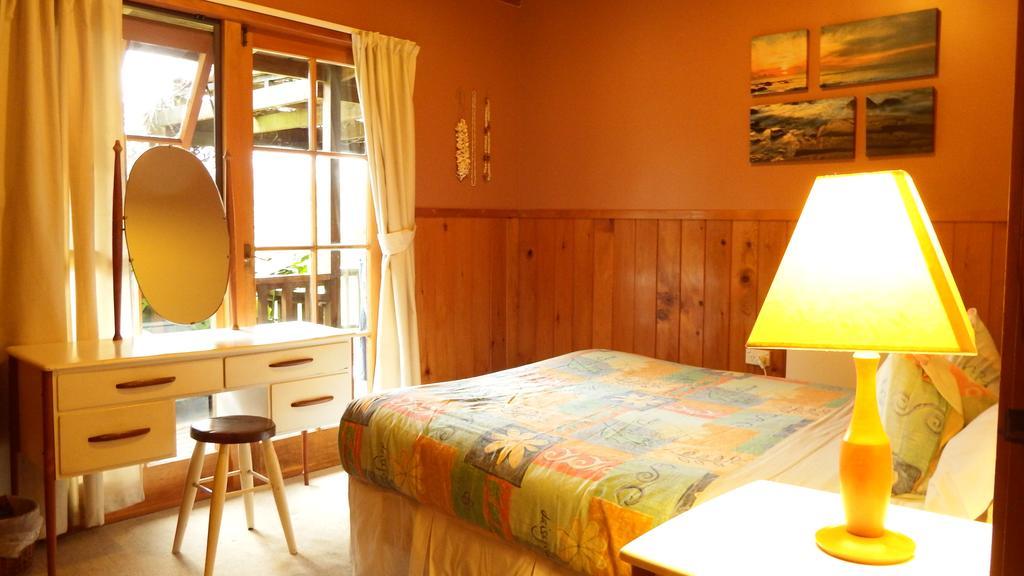 Relax A Lodge Керикери Стая снимка